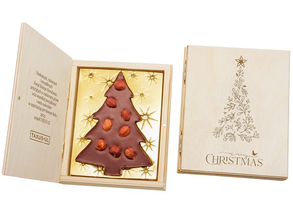 choinka z orzechami laskowymi 3